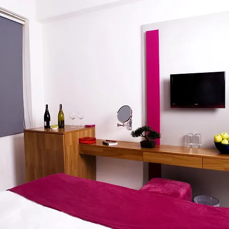 Hotel Pera Livinn 2*